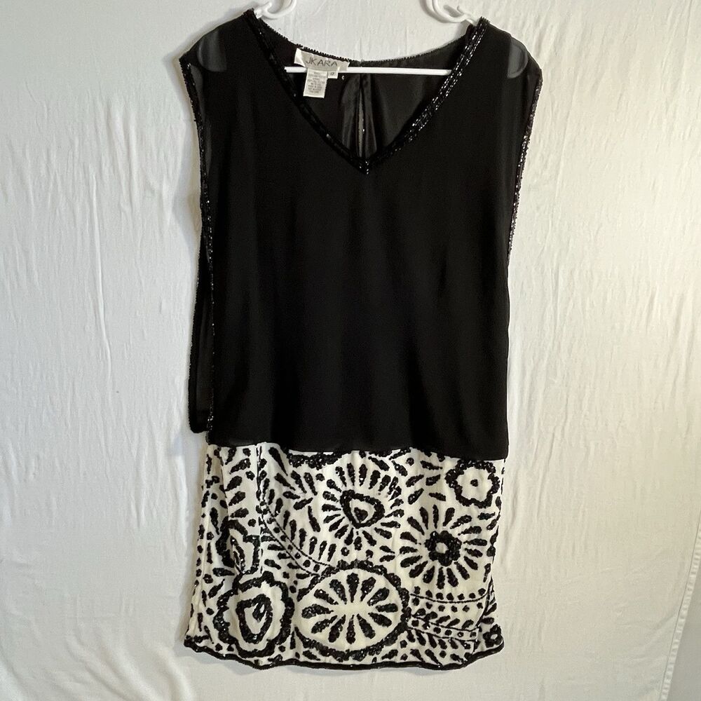 JKARA black & white sequin cocktail/formal Dress Size 12 Sleeveless Mini Dress